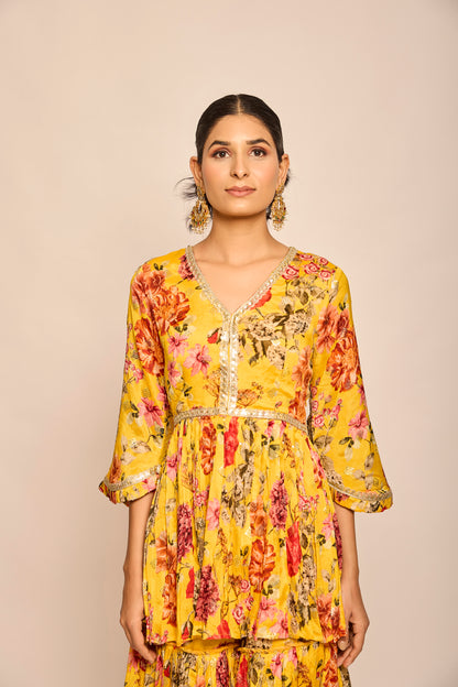 Peplum Shirt with Pleated Garara